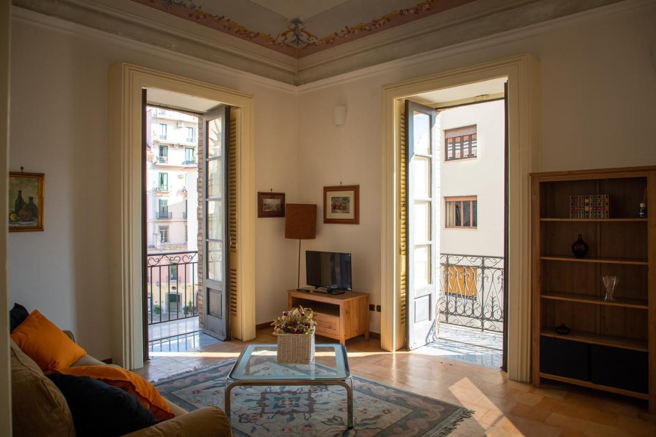Flavio Gioia Suite Salerno Eksteriør billede