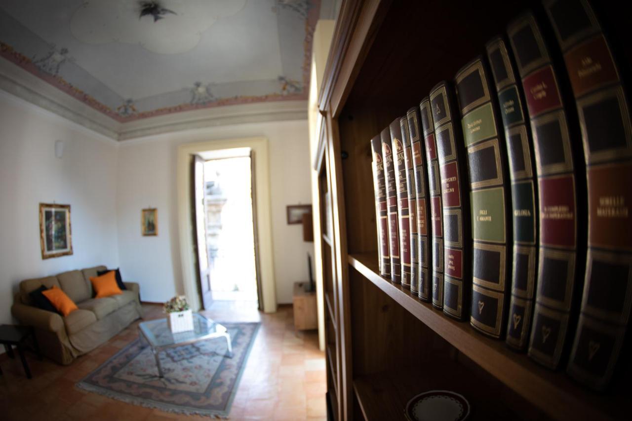 Flavio Gioia Suite Salerno Eksteriør billede